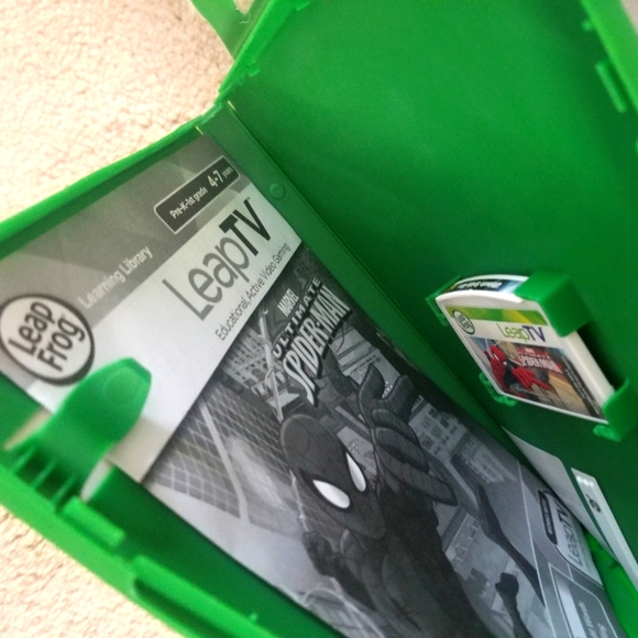 LeapTV game MARVEL Ultimate Spiderman - Picture 4 of 4
